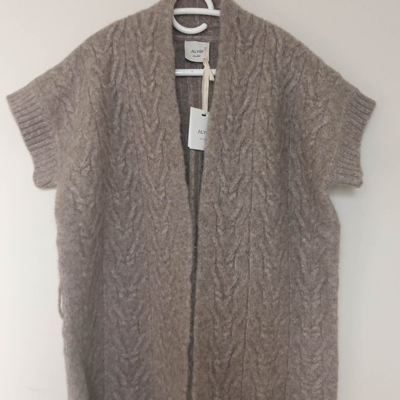 Alysi Soft Shortsleeved Cable-knit Cardigan, Beige, Size S - Picture 2 of 15